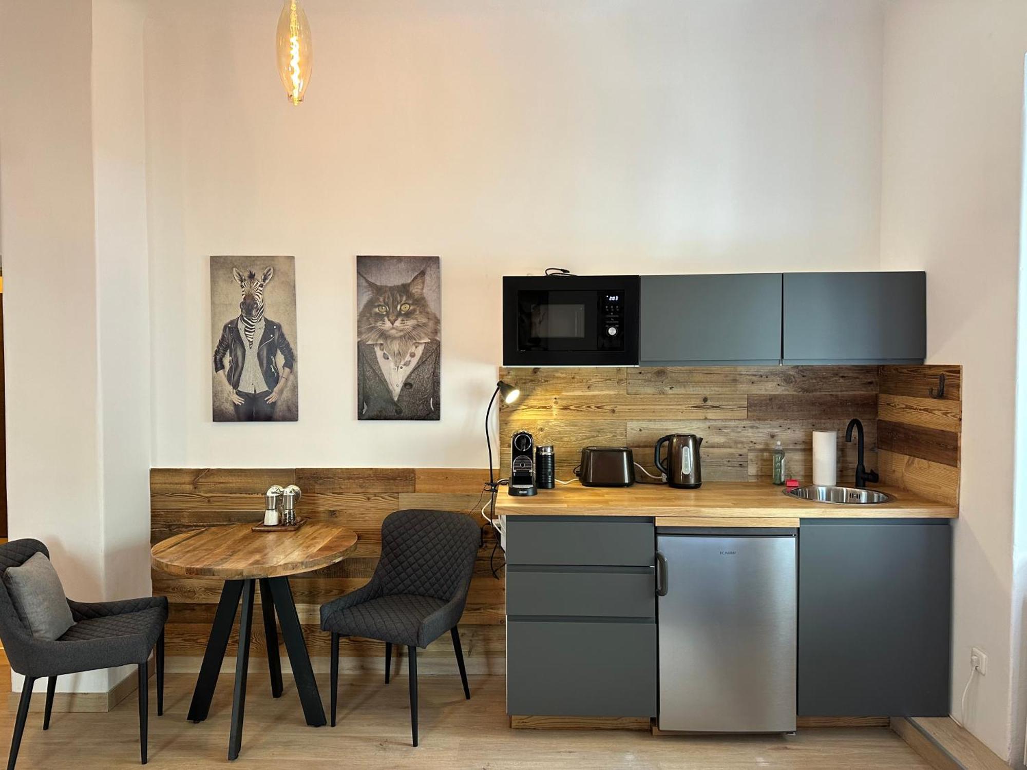 Ferienwohnungen Schweizerhaus Dresden Zimmer foto